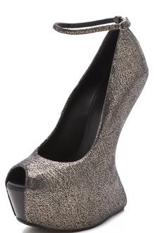 Giuseppe Zanotti Sculptural Peep Toe Pumps - Lyst