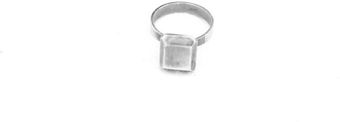 Glenda López Strange Magic Collectibles The Emerald Ring - Lyst
