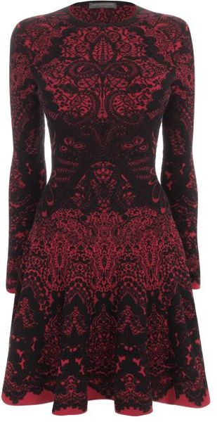 Alexander Mcqueen Victorian Puckering Lace Jacquard Long Sleeve Dress in Red (cherry) - Lyst