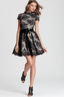 Alice + Olivia  Ayna Open Back Flared Pleated Dress - Lyst
