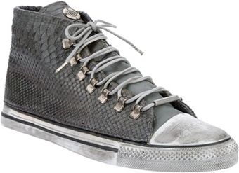 Dioniso Python Trainer - Lyst