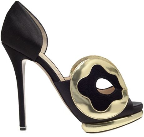 Nicholas Kirkwood Silksatin Dorsay Pumps with Mask Front in Black - Lyst