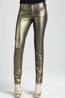 Alice + Olivia Metallic Skinny Jeans - Lyst