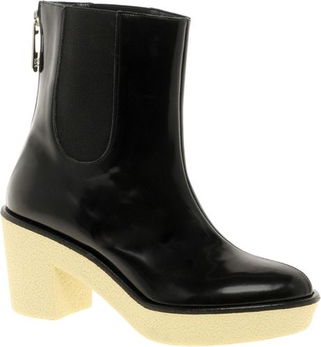 sonia chelsea boot