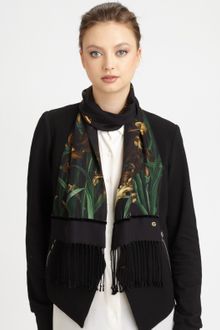 Gucci Silk Vanily Iris Scarf - Lyst