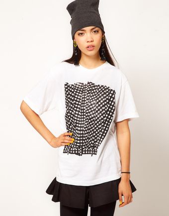 Danielle Scutt Tshirt with Skirt Front Print - Lyst