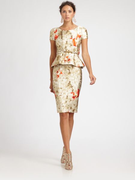 Oscar De La Renta Peplum Dress in Gold - Lyst