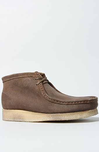 clarks-taupe-the-wallabee-boot-in-taupe-distressed-product-1-4647375-113933806_medium_flex.jpeg