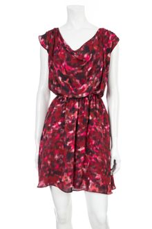 Alice + Olivia Belinda Cowl Neck Blouson Dress - Lyst