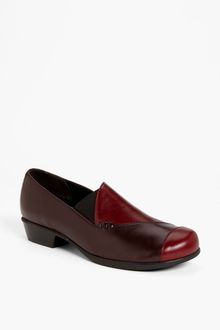 Munro Cheryl Flat - Lyst