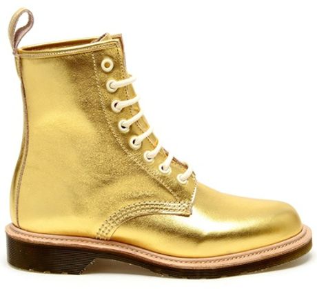 Dr. Martens Metallic Nappa Leather Boot in Gold - Lyst