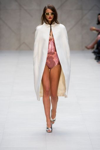 Burberry Prorsum Spring 2013 Runway Look 1 - Lyst