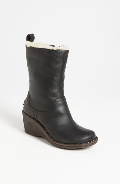 UGG black filtres en coin UGG black filtres en coin