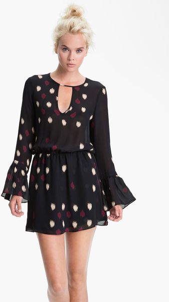Parker Bell Sleeve Keyhole Dress - Lyst