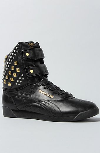 Reebok The Alicia Keys X Reebok Dubble Bubble Studded Sneaker in Black - Lyst