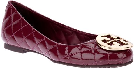 Tory Burch Quinn Ballet Flat in Purple (bordeaux) - Lyst