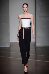 Gianfranco Ferré Spring 2013 Runway Look 27