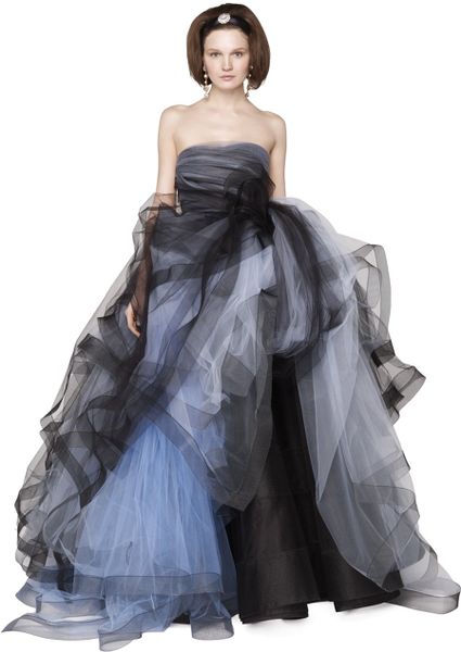 Oscar De La Renta Bicolor Tulle Strapless Gown in Blue (ice) - Lyst