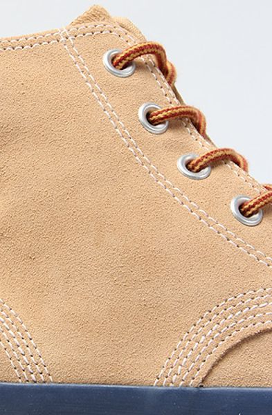 chunky converse tan