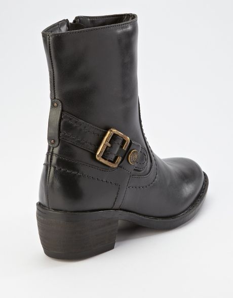 Hush Puppies® Hush Puppies Pennine Ankle Boots in Black Hush Puppies® Hush Puppies Pennine Ankle Boots in Black