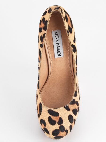 steve madden leopard wedge heels
