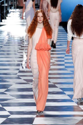 Viktor & Rolf Spring 2013 Runway Look 28 - Lyst