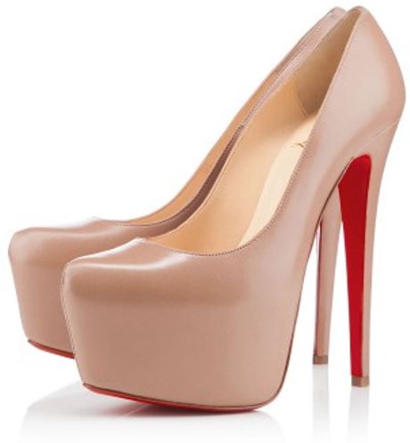 Christian Louboutin Daffodile in Beige (sky) - Lyst