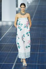 Chanel Spring 2013 Runway Look 80