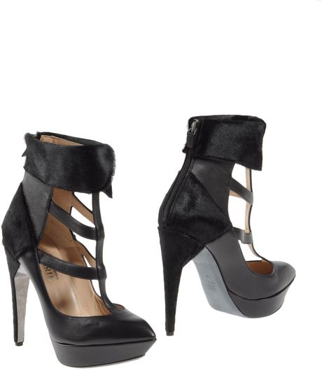 Nicholas Kirkwood Ankle Boots in Black - Lyst