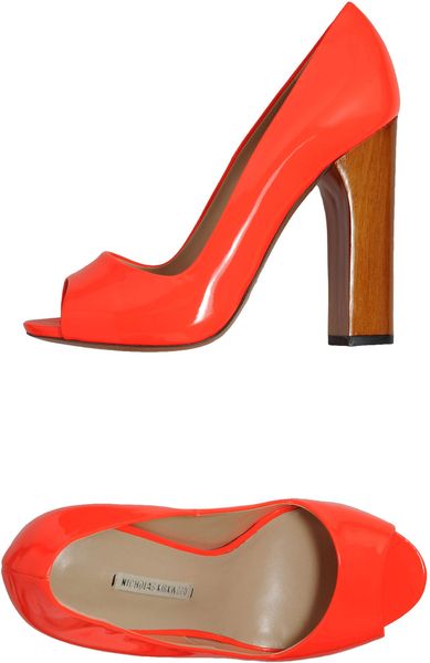 Nicholas Kirkwood Courts with Open Toe in Orange - Lyst