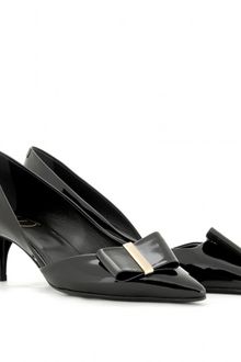 Roger Vivier Decollete Smoking Patent Leather Pumps with Dorset Detail - Lyst