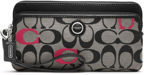 coach wallets 19