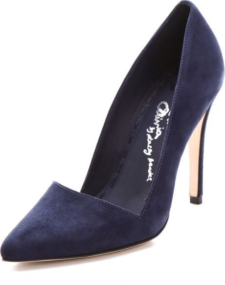 Alice + Olivia Dina Suede Pumps in Blue (midnight) - Lyst
