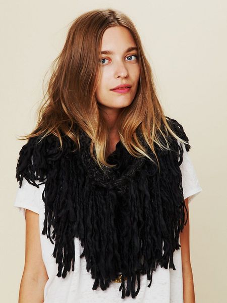 Black Circle Scarf