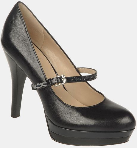 franco sarto jaya pump