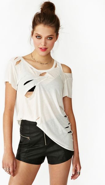 cropped orange t shirt