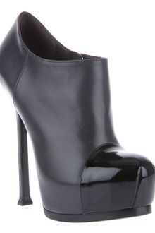 Yves Saint Laurent Two Tone Platform Pump - Lyst