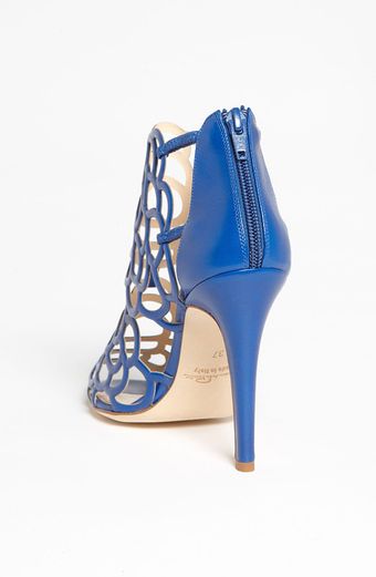 Oscar de la Renta Gladia Cage Sandal - Lyst