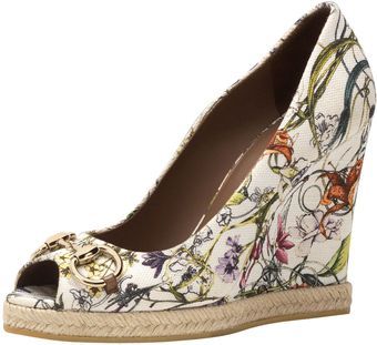 Gucci Floral Canvas Wedge Pump - Lyst