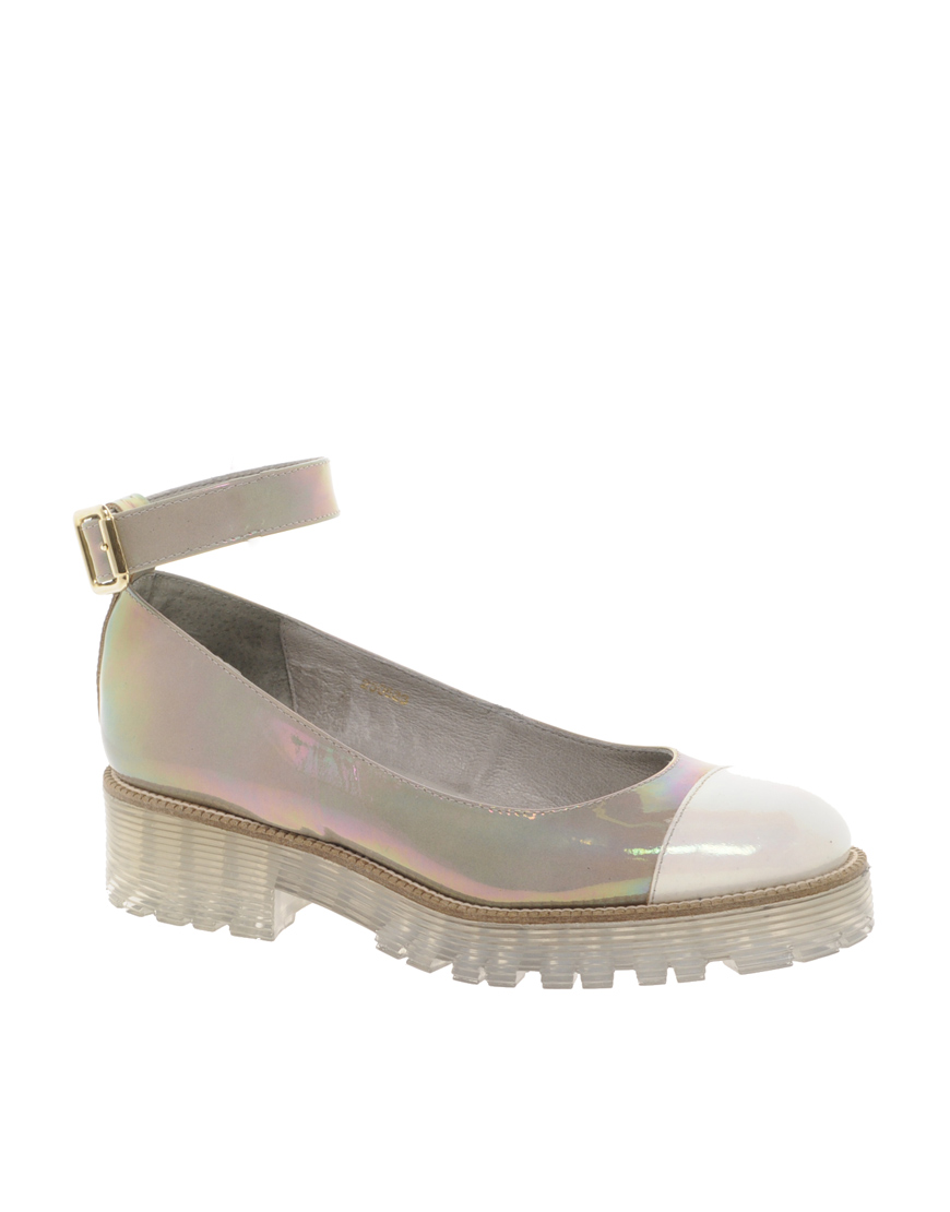 Asos Asos Moral Leather Flat Shoes in Beige (multi) | Lyst