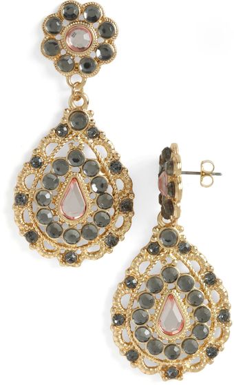 ModCloth Glamour Of The Gardens Earrings - Lyst