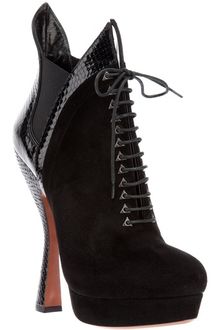 Alaïa Laceup Platform Boot - Lyst