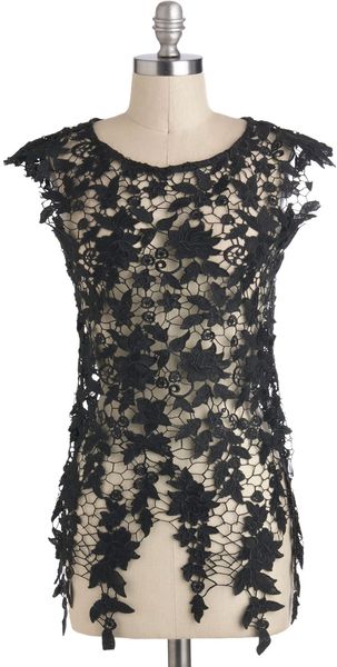 ModCloth Fashionable Finesse Top in Black - Lyst