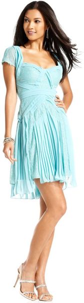 BCBGMAXAZRIA Capsleeve Lace Pleated - Lyst