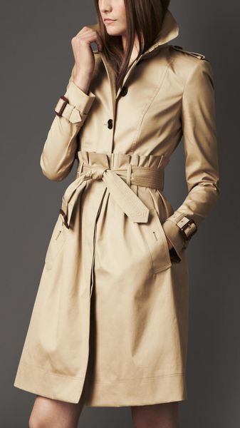 Burberry Tuck Waist Trench Coat - Lyst