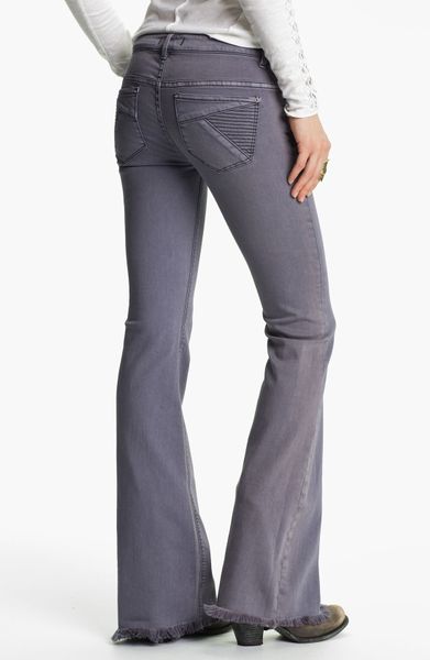 20 Style Tips On How To Wear Bootcut Jeans Shop online for mens relaxed jeans from Silver Jeans Co and Denim. Great fitting jeans in bootcut and straight cuts from your favorite brands. Free shipping on relaxed jeans .