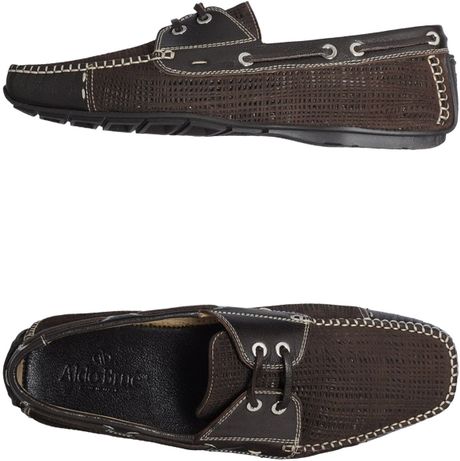 dark brown moccasins mens