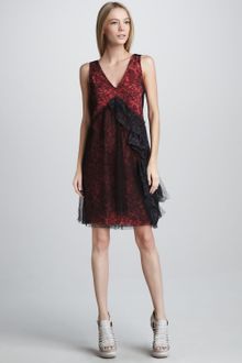 Vera Wang Chantilly Lace Shift Dress - Lyst