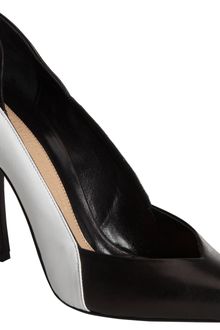 Narciso Rodriguez Colorblock Pointed Toe Pump - Lyst