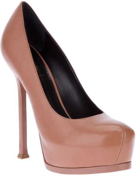 Saint Laurent Tribtoo Pump in Beige (nude) | Lyst